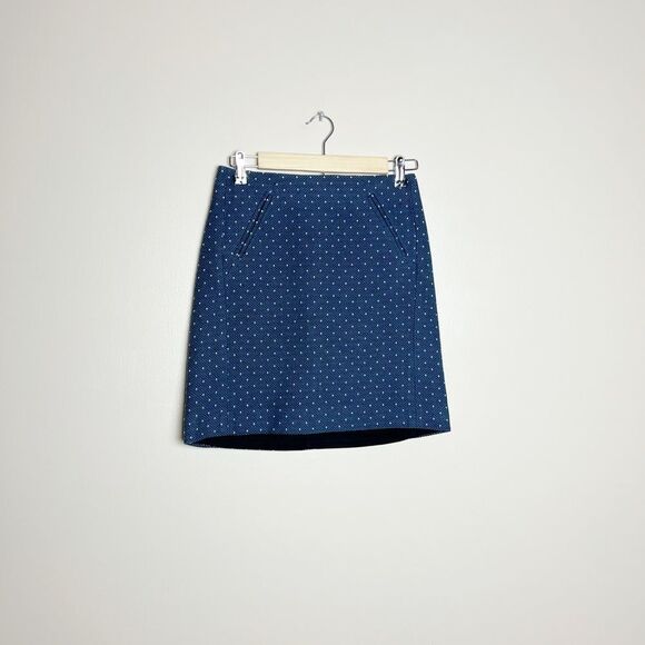SALE! Navy LOFT Dotted Shift Mini Skirt Size 0 EUC - Picture 1 of 4